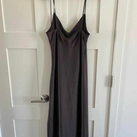 Aritzia Wilfred Only Slip Dress Midi - Mocha Brown - M - Picture 2 of 3